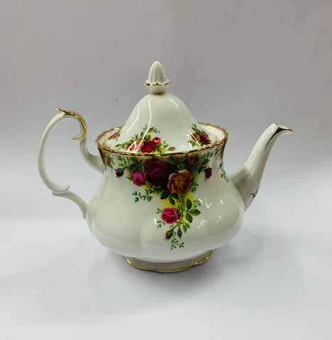 Large Royal Albert Old Country Roses Teapot