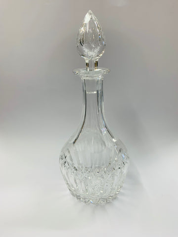 Elegant Stuart cut crystal decanter