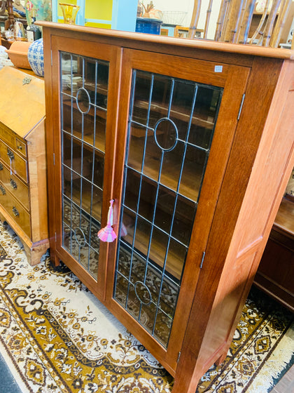 Large oak Leadlight doors bookcase