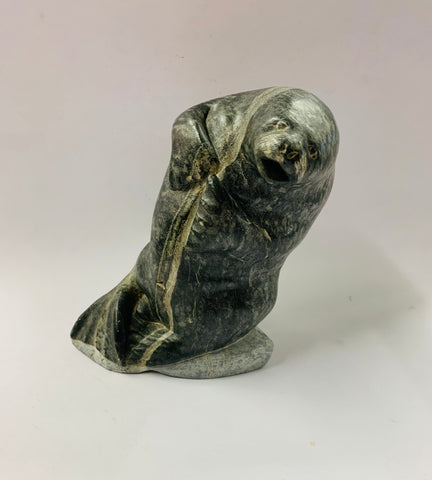 Heavy soapstone hand carved Eskimo art seal