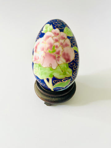 Cloisonné Egg Medium size with Large Pink Flowers